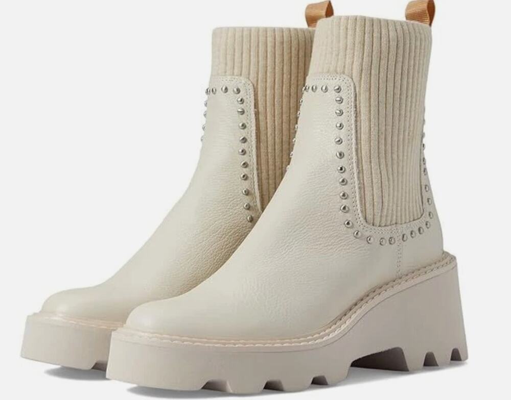 Dolce Vita Hoven Stud H2O Boots 10 White Leather Ankle Booties Chelsea Heel Lug